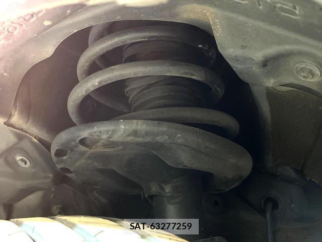 Toyota VOXY 2015-03 8278771-19