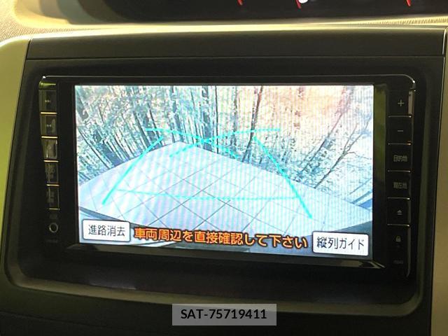 Toyota VOXY 2009-09 8278772-3