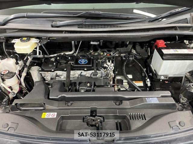 Toyota VOXY 2022-04 8278795-18