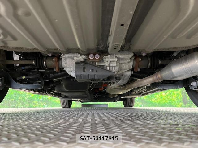 Toyota VOXY 2022-04 8278795-19