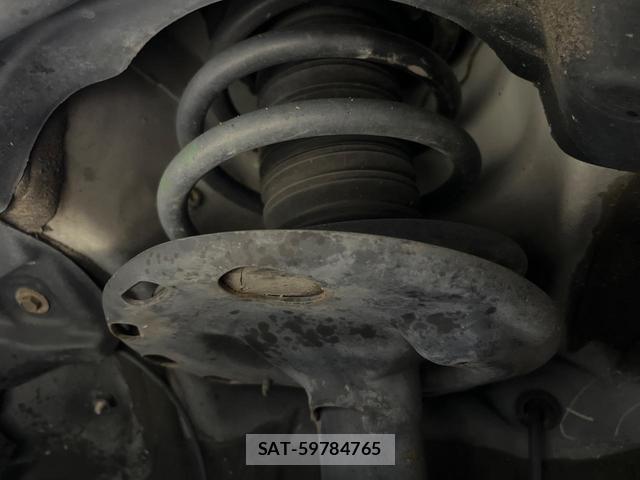 Toyota VOXY 2016-04 8278800-19