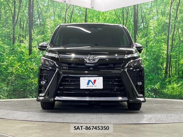 Toyota VOXY 2021-08 8278802-13