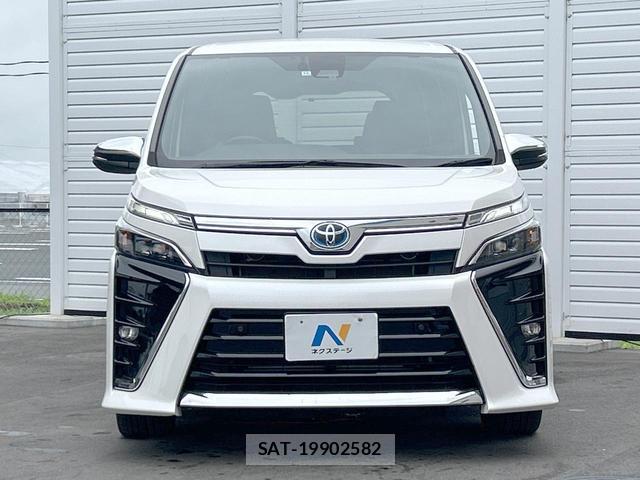 Toyota VOXY 2020-12 8278818-19