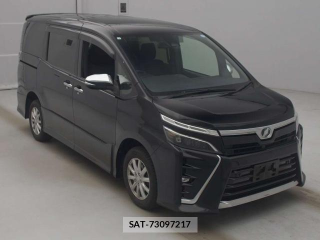 Toyota VOXY 2019-02 8278926-0