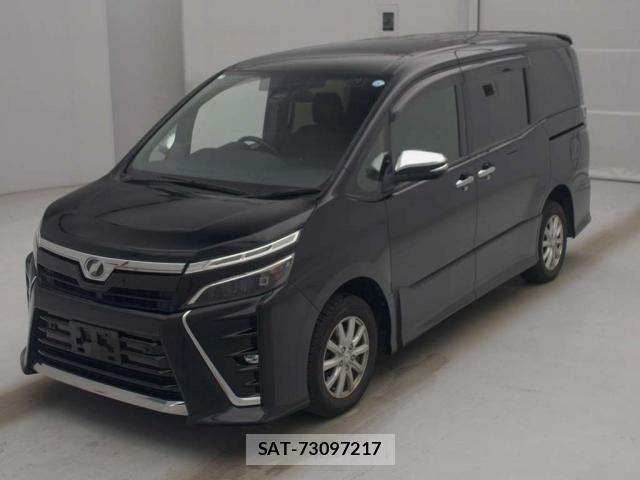 Toyota VOXY 2019-02 8278926-9