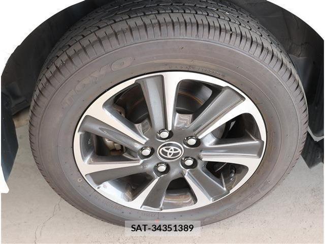 Toyota VOXY 2021-08 8279056-8