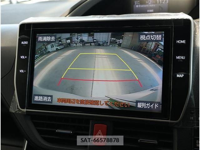 Toyota VOXY 2019-02 8279059-3