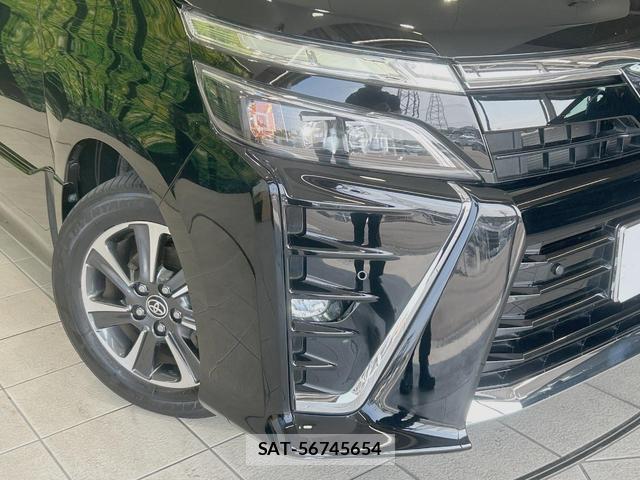 Toyota VOXY 2019-09 8279121-12