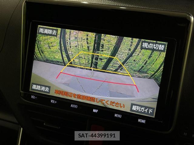 Toyota VOXY 2020-07 8279279-4
