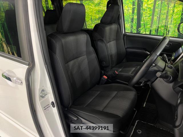 Toyota VOXY 2020-07 8279279-7
