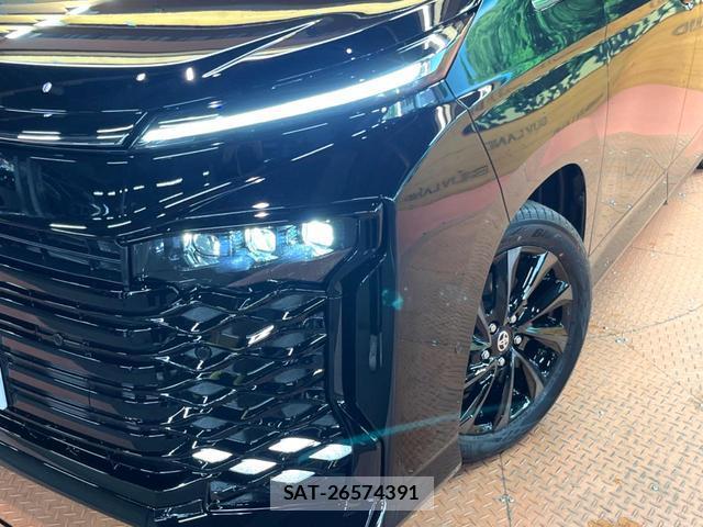 Toyota VOXY 2026-07 8279334-13
