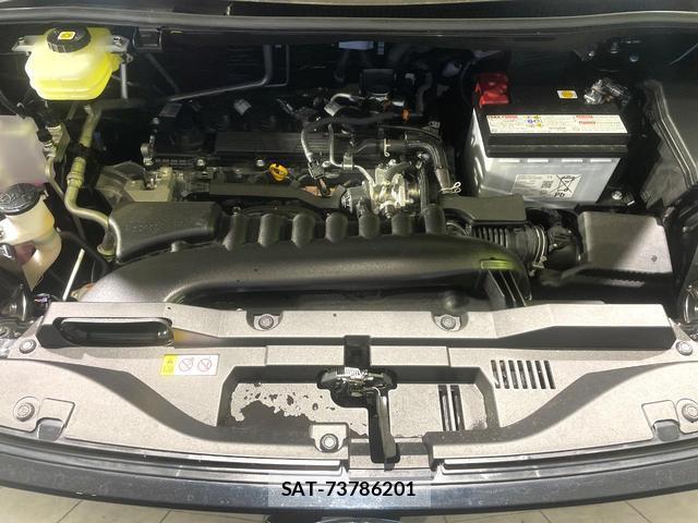 Toyota VOXY 2026-05 8279487-17
