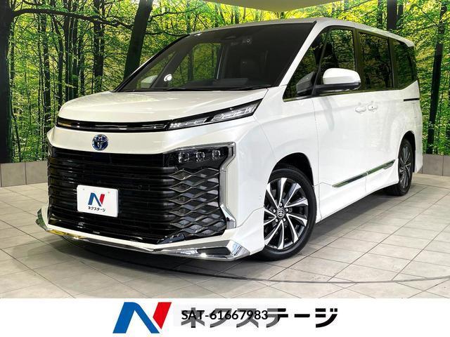 Toyota VOXY 2023-10 8279488-0
