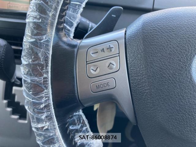 Toyota VOXY 2010-01 8279529-16
