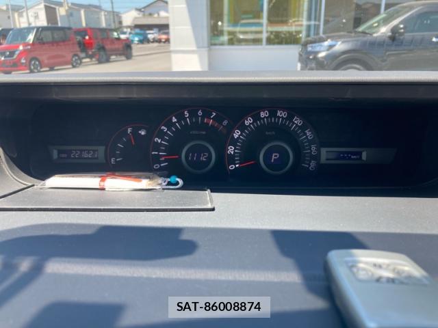 Toyota VOXY 2010-01 8279529-17