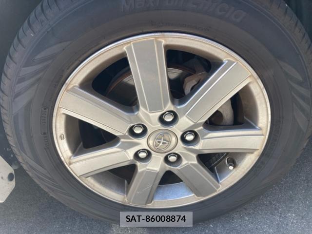 Toyota VOXY 2010-01 8279529-3