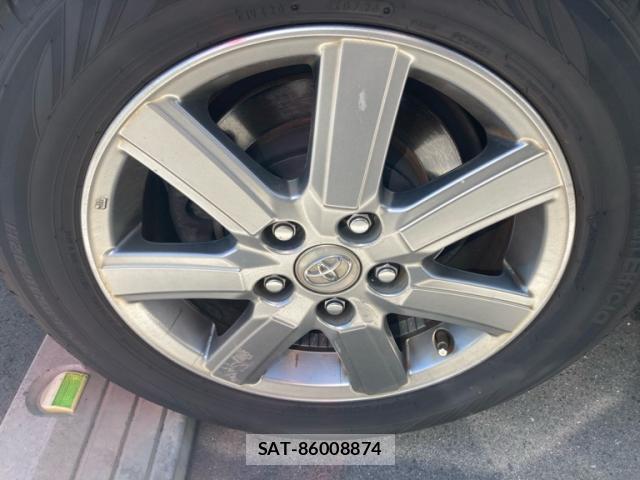 Toyota VOXY 2010-01 8279529-4