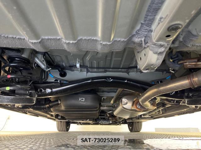 Toyota VOXY 2026-01 8279546-18
