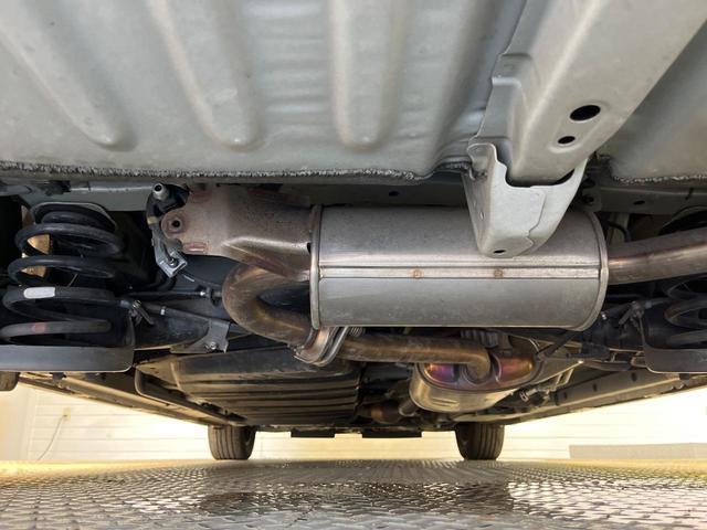 Toyota VOXY 2018-10 8279548-18