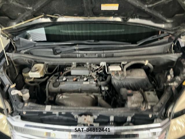 Toyota VOXY 2006-04 8279718-11