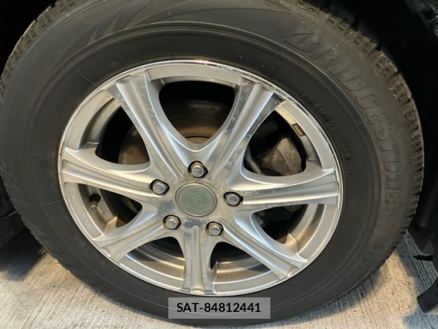 Toyota VOXY 2006-04 8279718-17