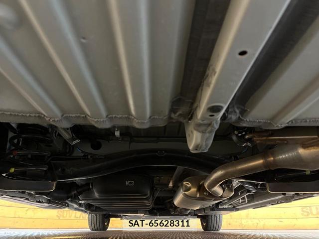 Toyota VOXY 2022-11 8279783-19