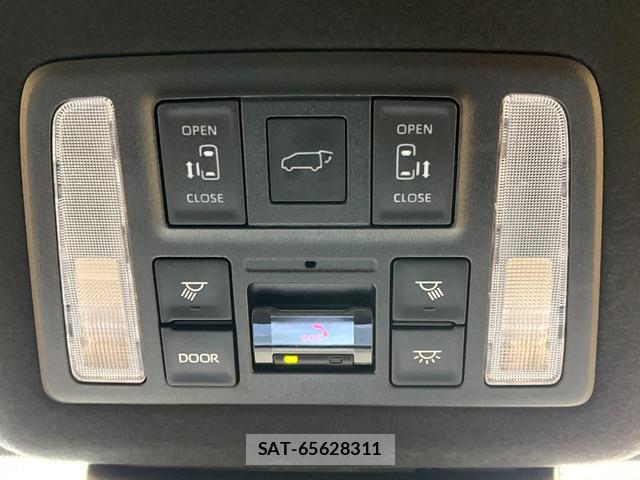 Toyota VOXY 2022-11 8279783-5