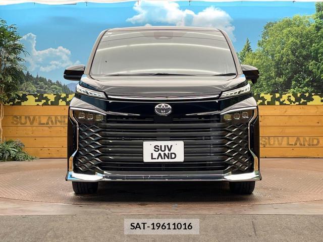 Toyota VOXY 2024-03 8279787-13