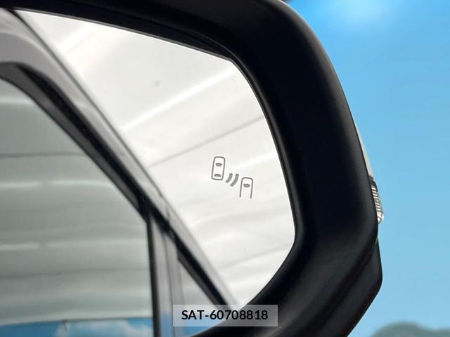 Toyota VOXY 2024-06 8279802-6
