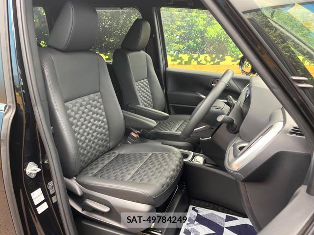 Toyota VOXY 2025-07 8279807-8