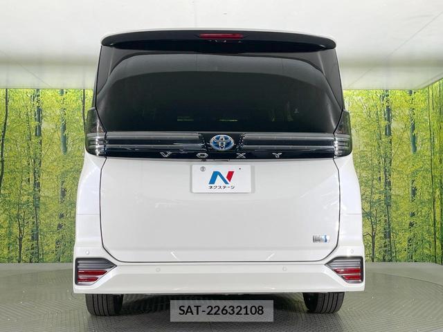 Toyota VOXY 2024-11 8279961-15