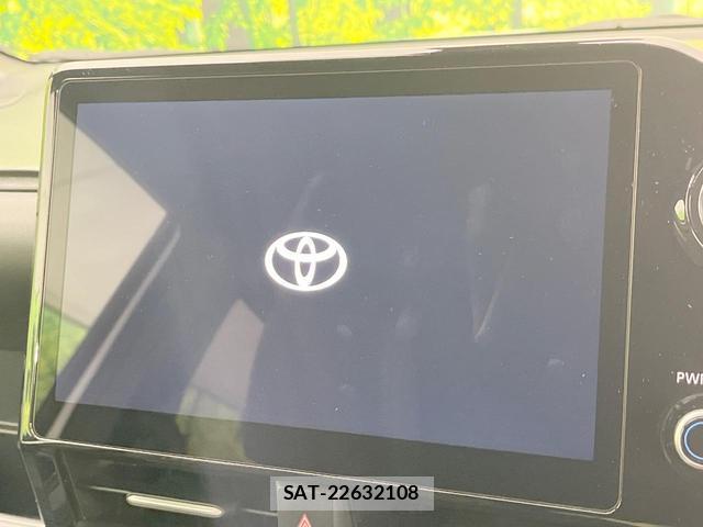 Toyota VOXY 2024-11 8279961-2