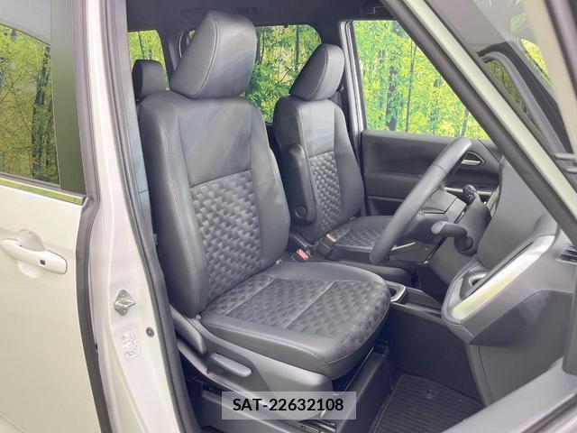 Toyota VOXY 2024-11 8279961-7