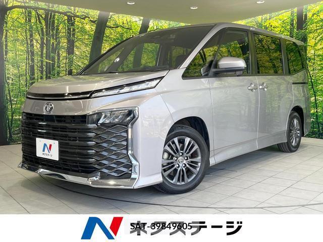 Toyota VOXY 2023-06 8280036-0