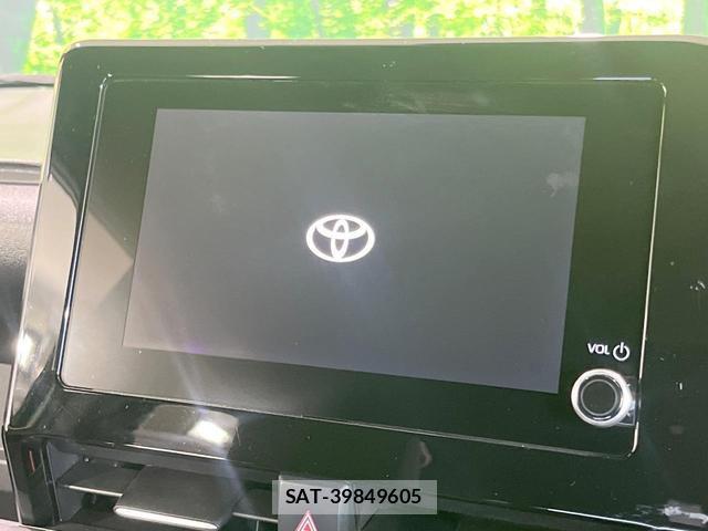 Toyota VOXY 2023-06 8280036-3