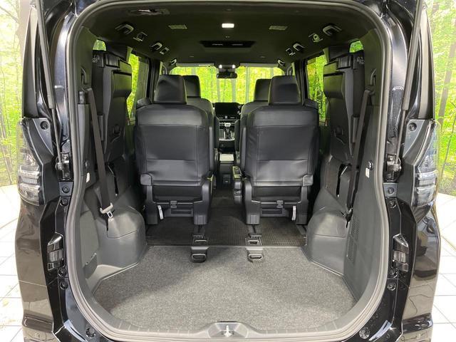 Toyota VOXY 2024-11 8280124-13