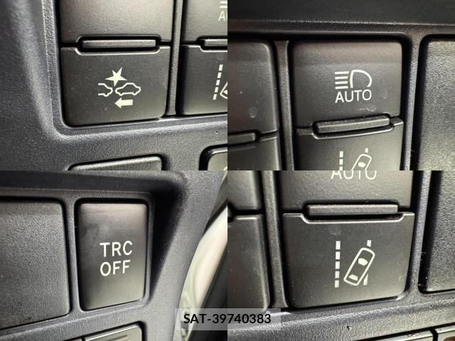 Toyota VOXY 2017-05 8280193-17