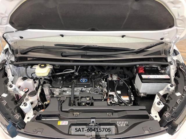 Toyota VOXY 2024-11 8280227-17