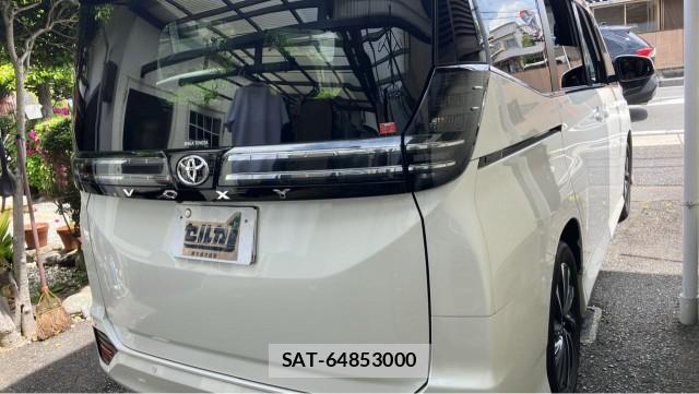 Toyota VOXY 2023-10 8280453-12
