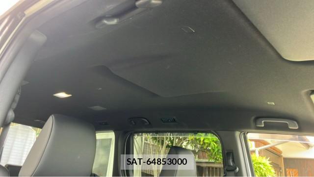 Toyota VOXY 2023-10 8280453-15