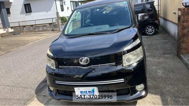 Toyota VOXY 2009-12 8280523-9