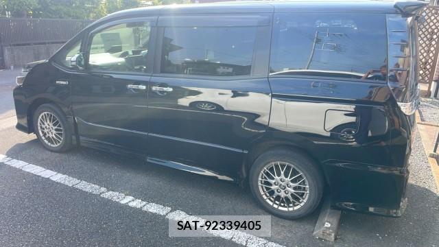 Toyota VOXY 2017-06 8280675-10