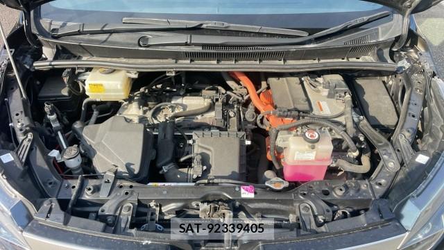 Toyota VOXY 2017-06 8280675-7