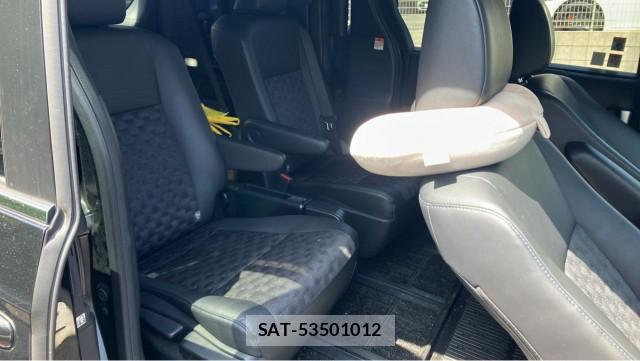 Toyota VOXY 2023-12 8280724-6