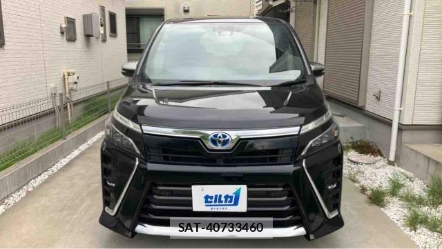 Toyota VOXY 2019-02 8280745-9