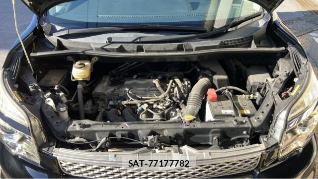Toyota VOXY 2013-08 8280887-7