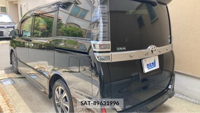 Toyota VOXY 2019-02 8280926-13
