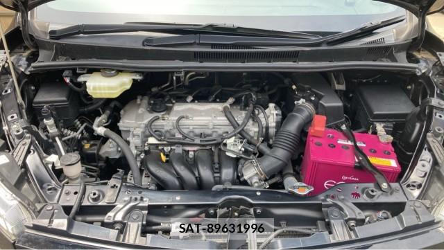 Toyota VOXY 2019-02 8280926-7