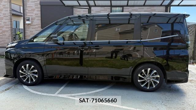 Toyota VOXY 2025-08 8281002-8