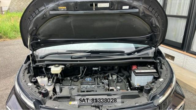 Toyota VOXY 2022-12 8281013-7